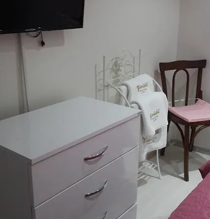 فندق Pera Ayvalik Guest House *