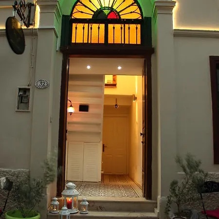 Pera Ayvalik Guest House Hotel Ayvalı